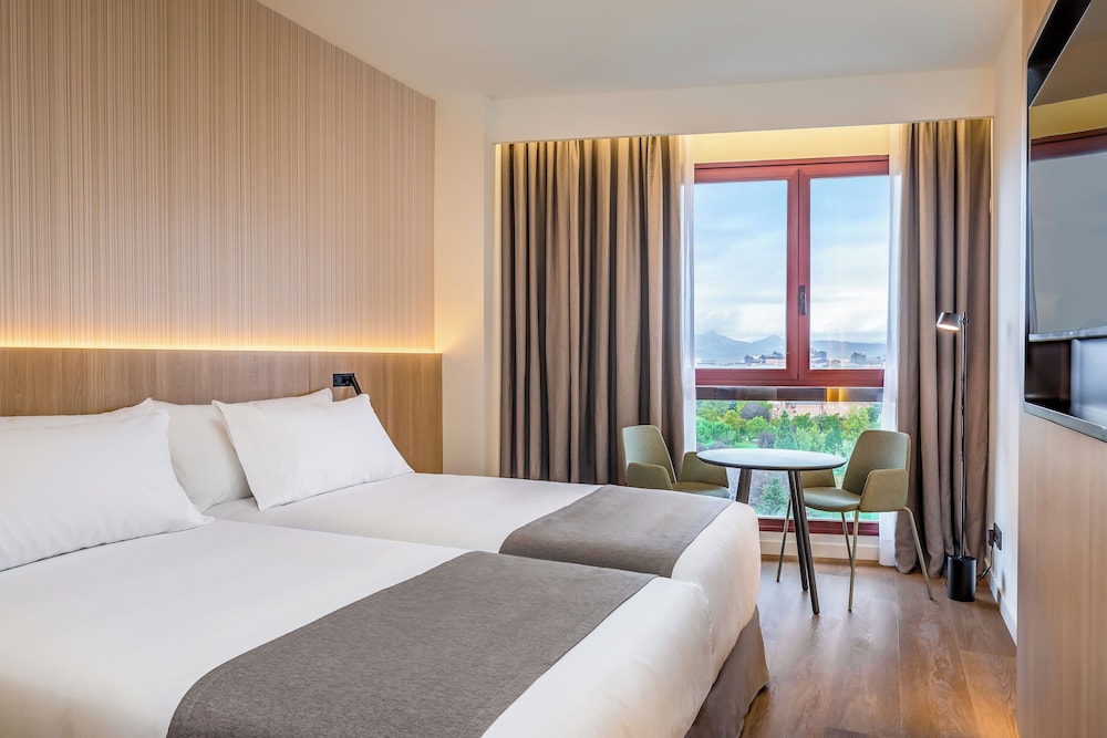Superior Room, Park View - Photo 9