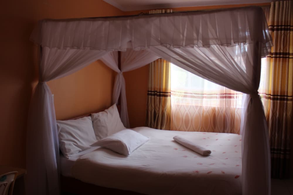 Comfort Twin Room photo 2