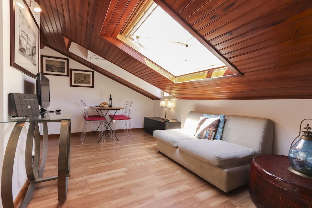 Apartment, 2 Bedrooms, Kitchen