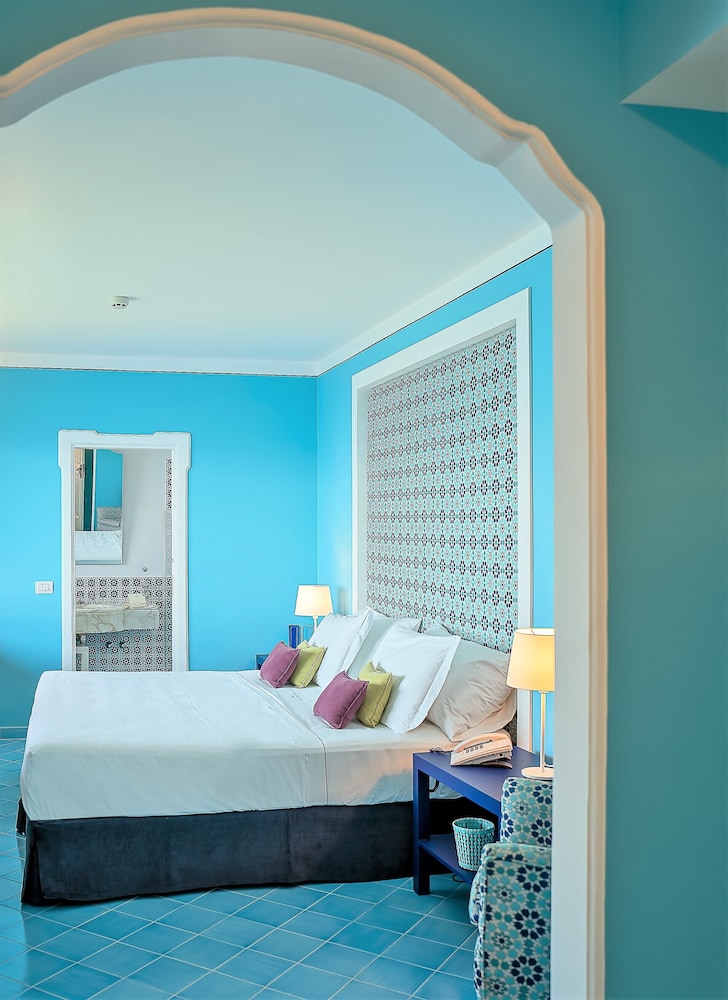 Comfort Room, Sea View (No Balcony) photo 3