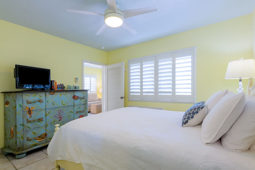 Lychee Suite