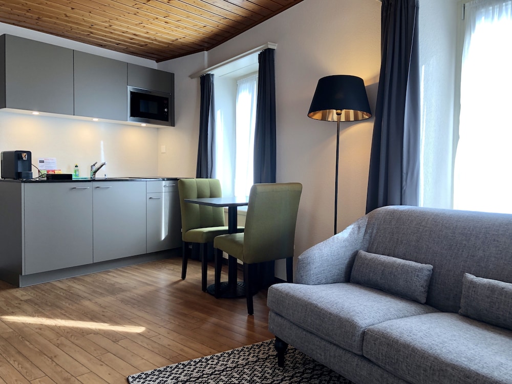 Double or Twin Room photo 3