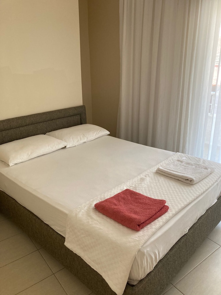 Basic Apartment