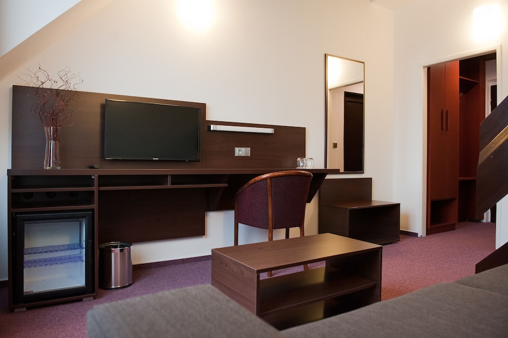 Standard Apartment, 2 Bedrooms (2 or 3 Adults) photo 1