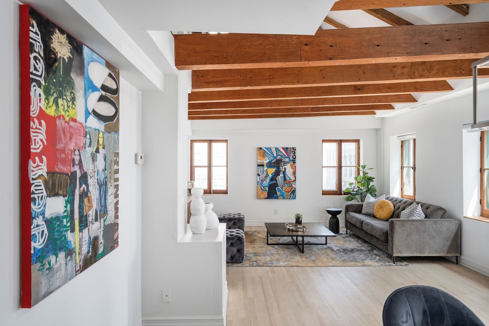 Exclusive Apartment