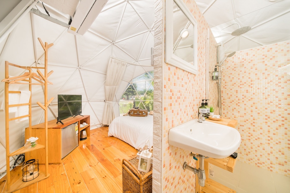 Glamping Dome - Photo 4