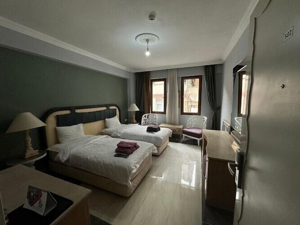 Luxury Room