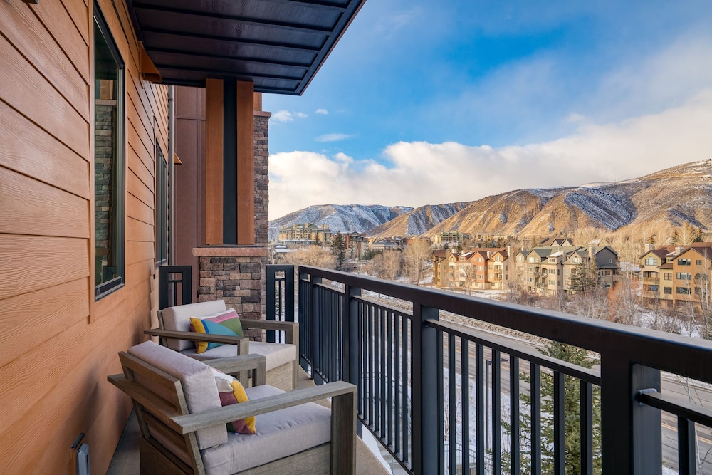 Pacific Executive Suite