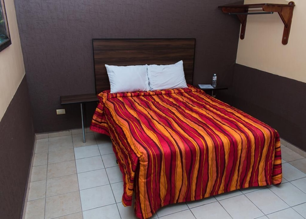 Habitación Sencilla
