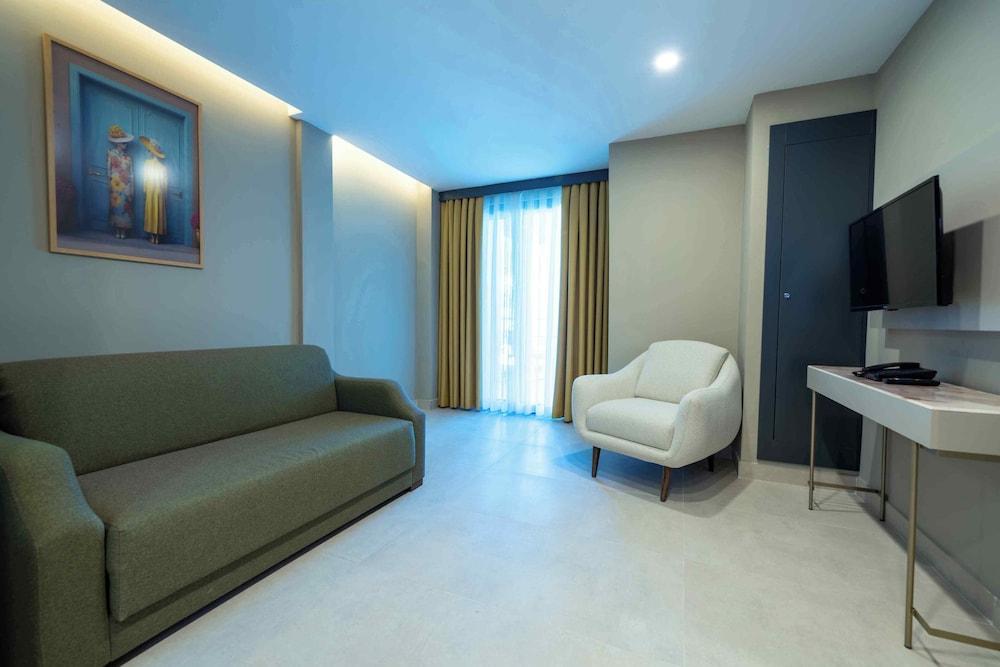Suite, Sea View photo 3