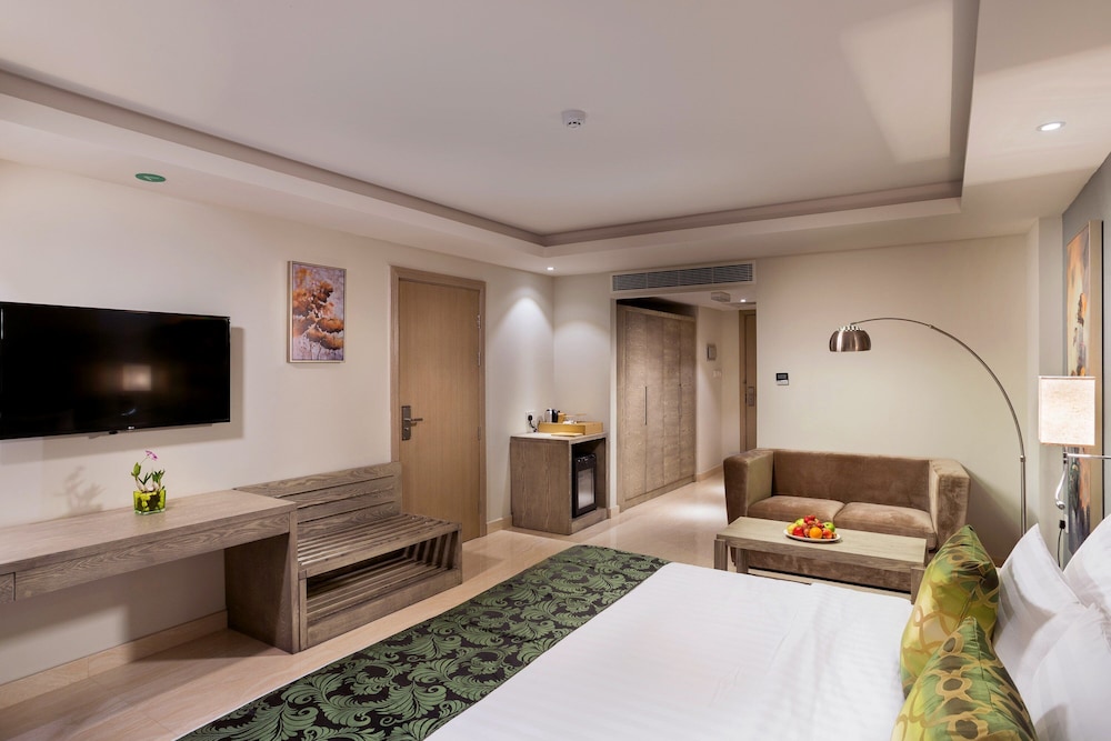 Premier Room, 1 King Bed
