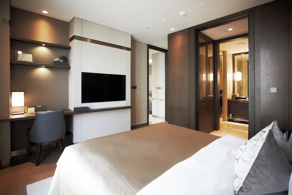 Park Suite A photo 2