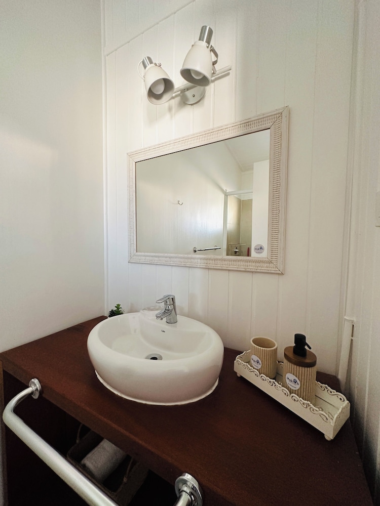 Room 11, Double Room, Mountain View photo 3