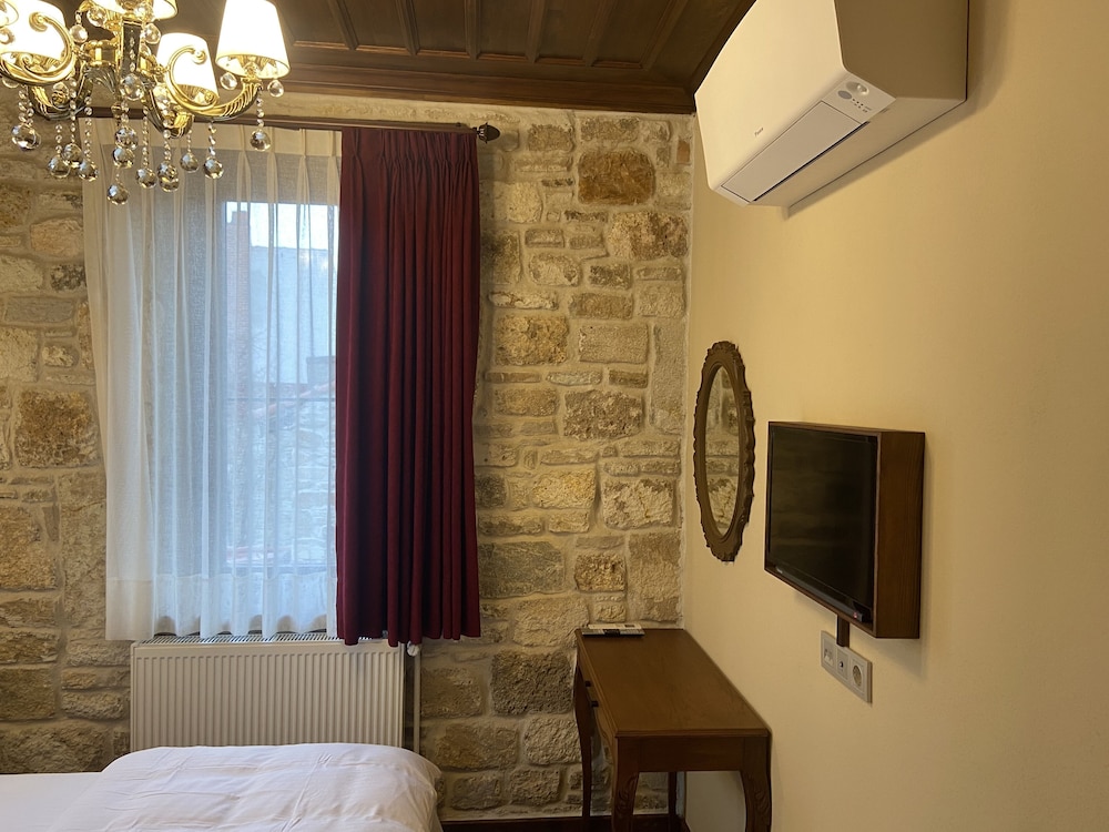 Business Double Room - Photo 7
