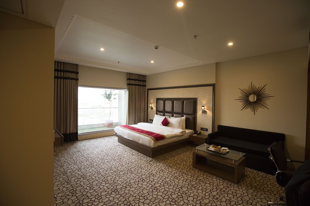 Club Room photo 3