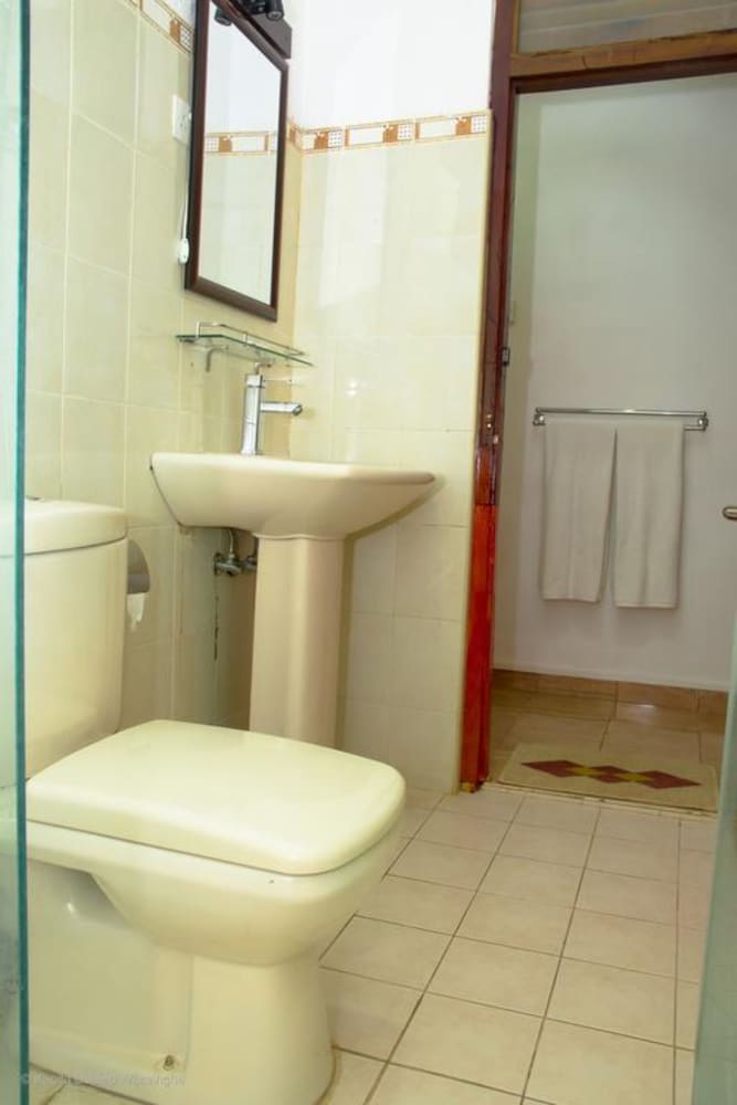 Deluxe Triple Room photo 2