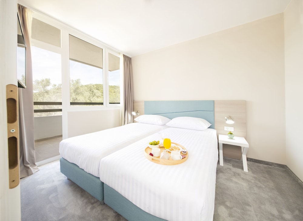 Comfort Double Room, Balcony - Photo 2
