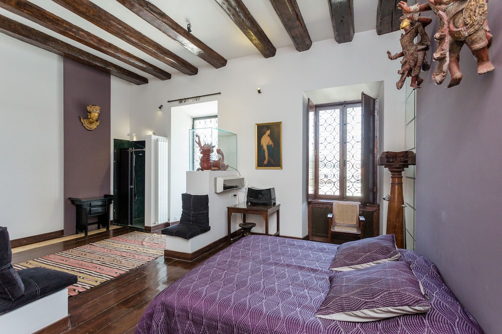 Luxury Double Room, 1 Queen Bed, Terrace, City View photo 2