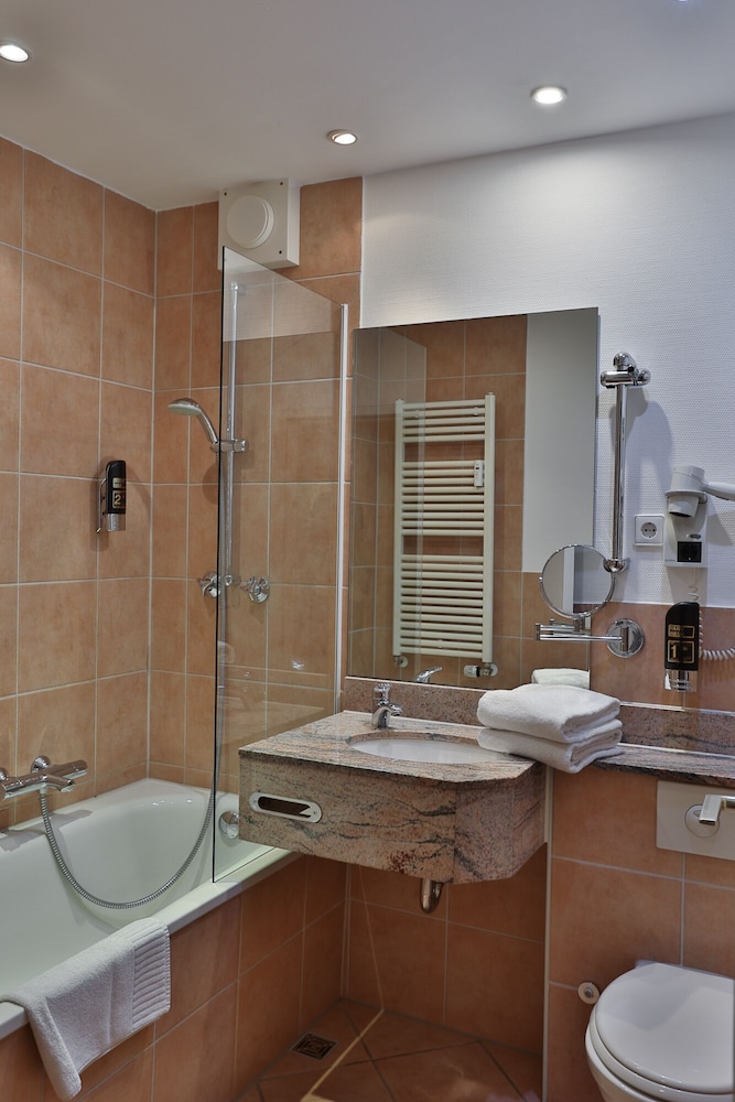 Deluxe Double Room, City View photo 2