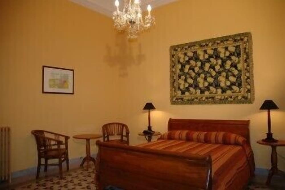 Quadruple Room - Photo 3