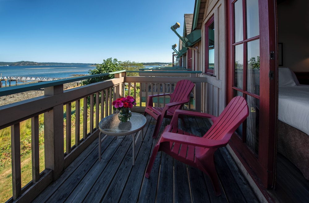 Standard Room, 2 Queen Beds, Non Smoking, Ocean View - Photo 6