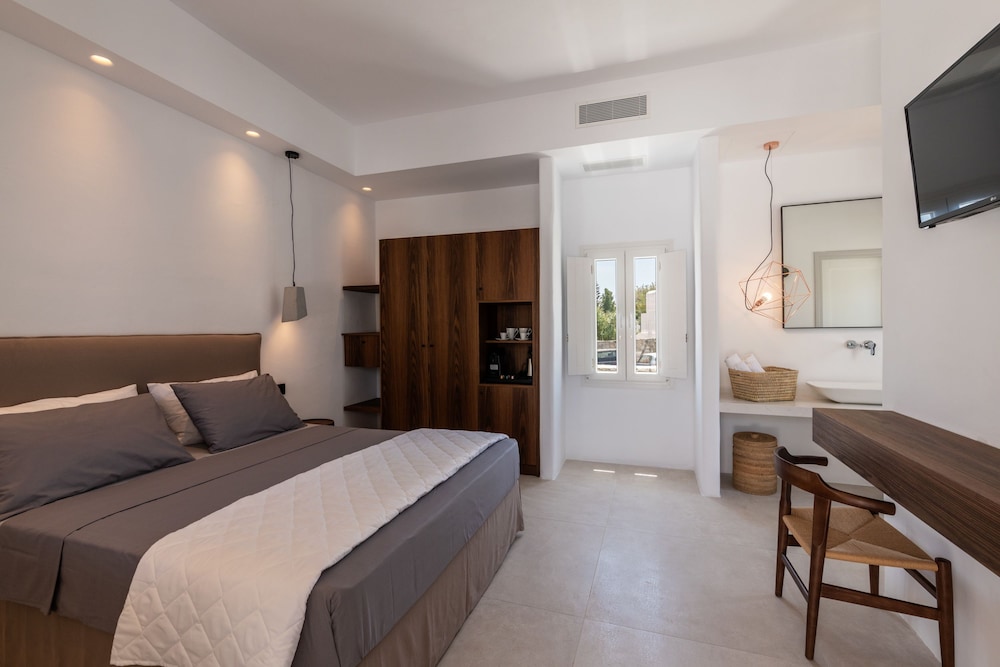 Double Room, Pool View