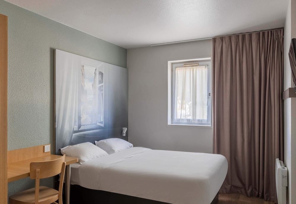 Double Room, Accessible - Photo 1