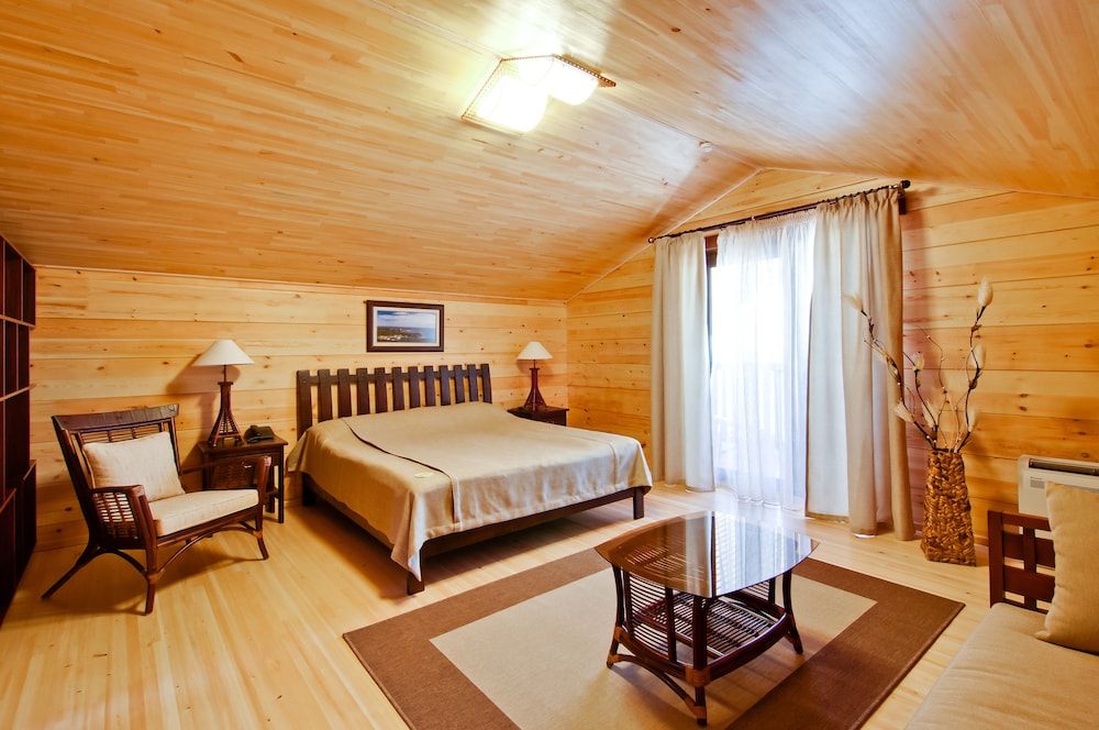 Superior Bungalow, 1 King Bed, Non Smoking, Sea View photo 1
