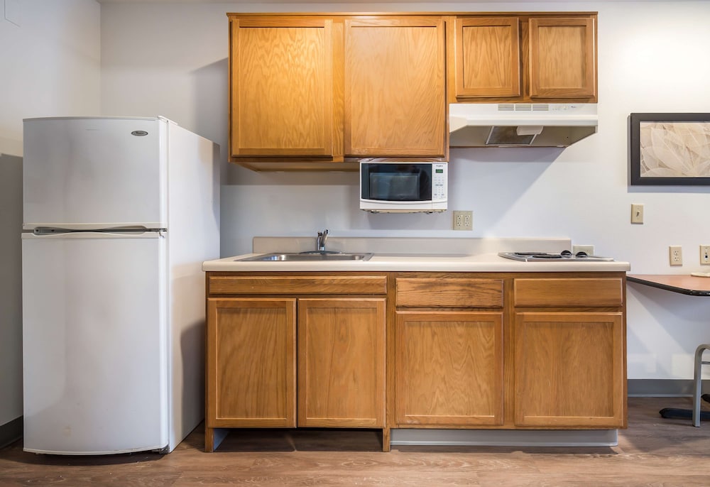 Deluxe Studio, 1 Double Bed with Sofa bed, Non Smoking, Refrigerator & Microwave photo 2