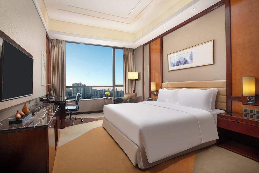 Standard Room, 1 King Bed - Photo 1