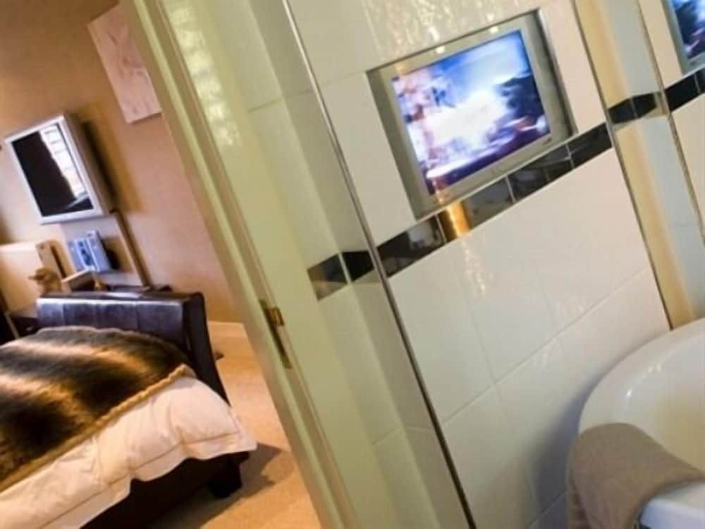 Luxury Double Room, Ensuite photo 3