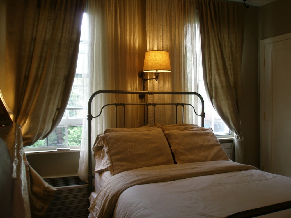 India Room photo 2