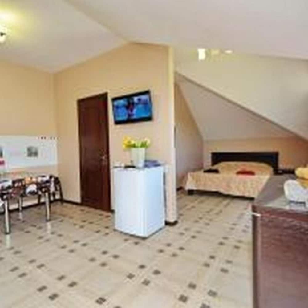 Deluxe Double Room photo 2