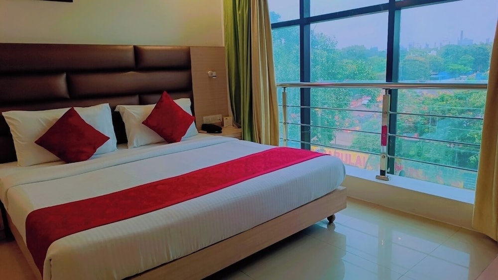 Superior Room, 1 King Bed, Non Smoking