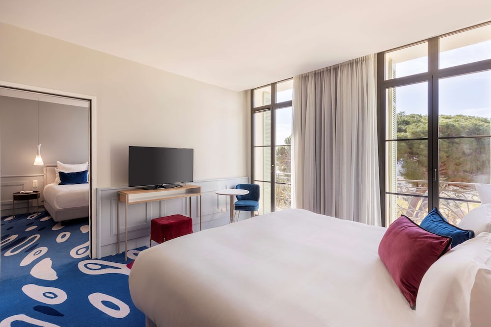 Family Room, Multiple Beds, Non Smoking, Sea View - Photo 1