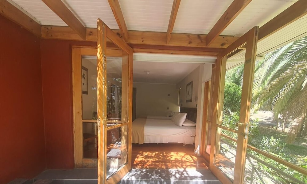 Economy Twin Room photo 1