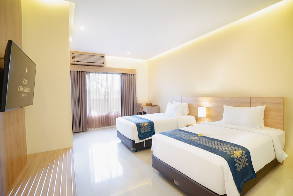 Junior Suite with Balcony
