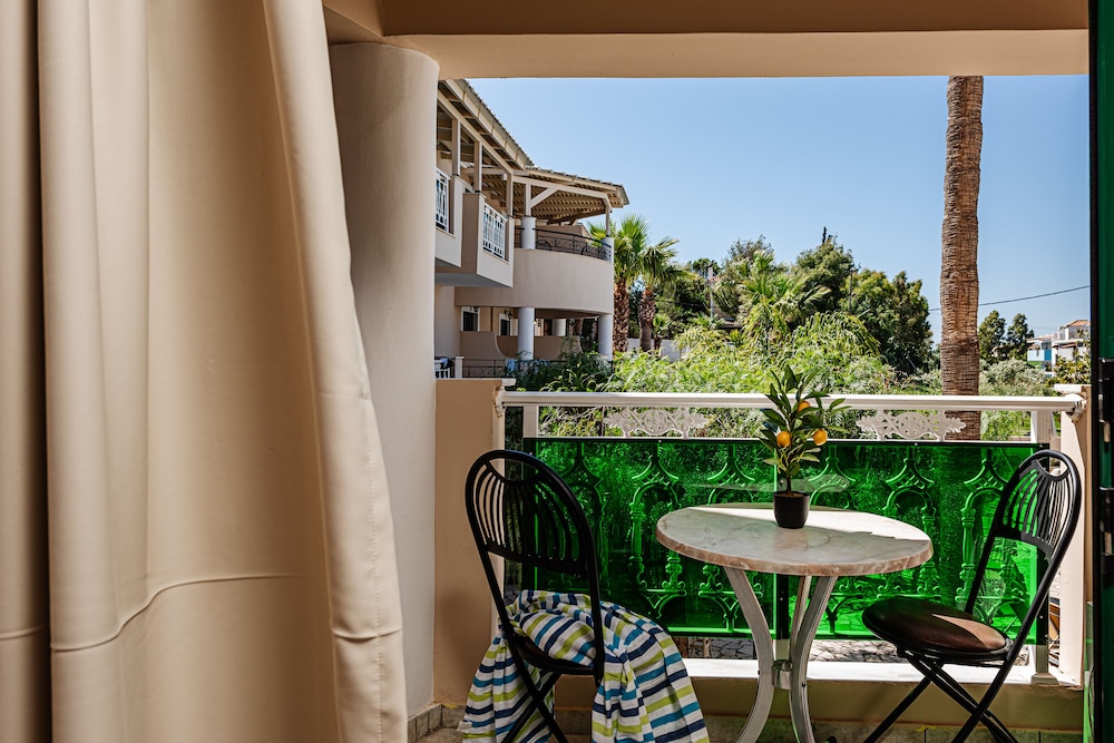 Double or Twin Room, Pool View - Photo 6