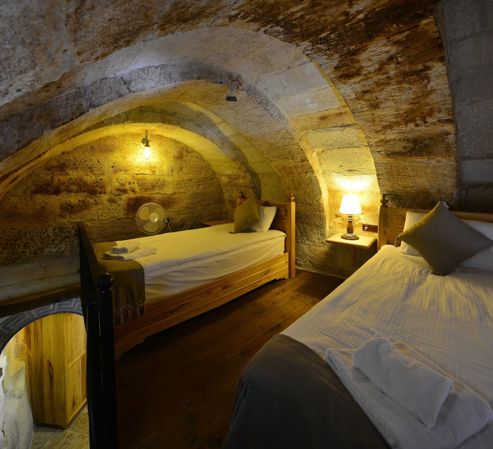 King Family Suite photo 2