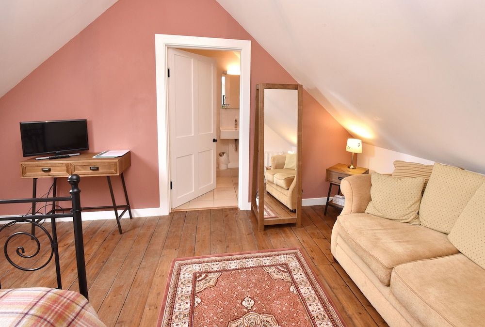 Standard Double Room (Aberlour)