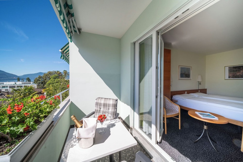 "Panorama" Double Room with lake-side balcony photo 3