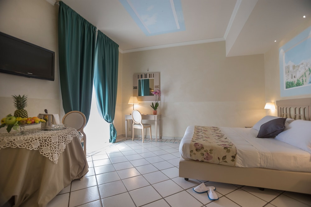 Standard Triple Room photo 1