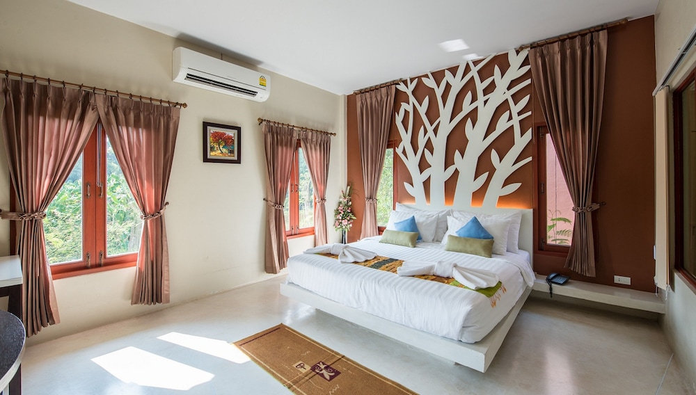 Panlaan Villa photo 1