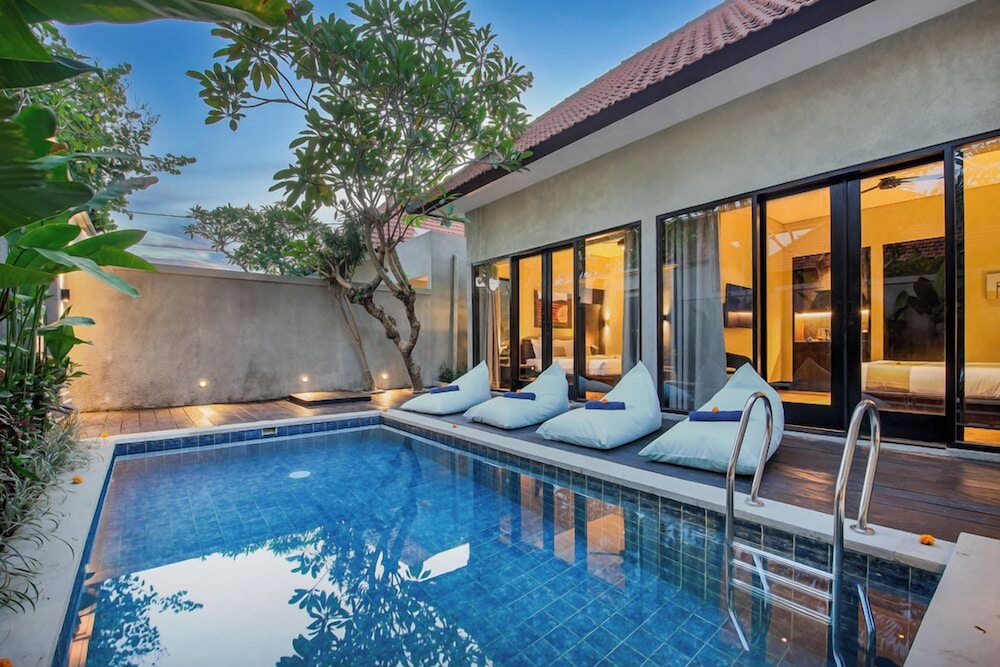 Luxury Villa, 2 Bedrooms, Pool View
