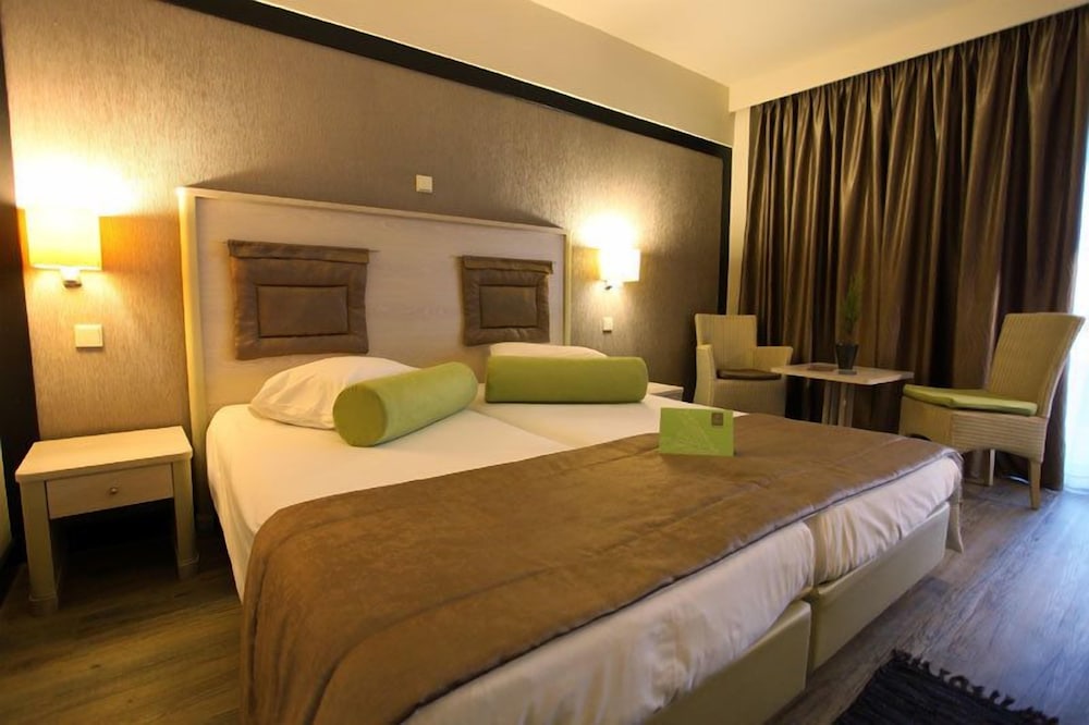 Classic Double Room, Courtyard View photo 2