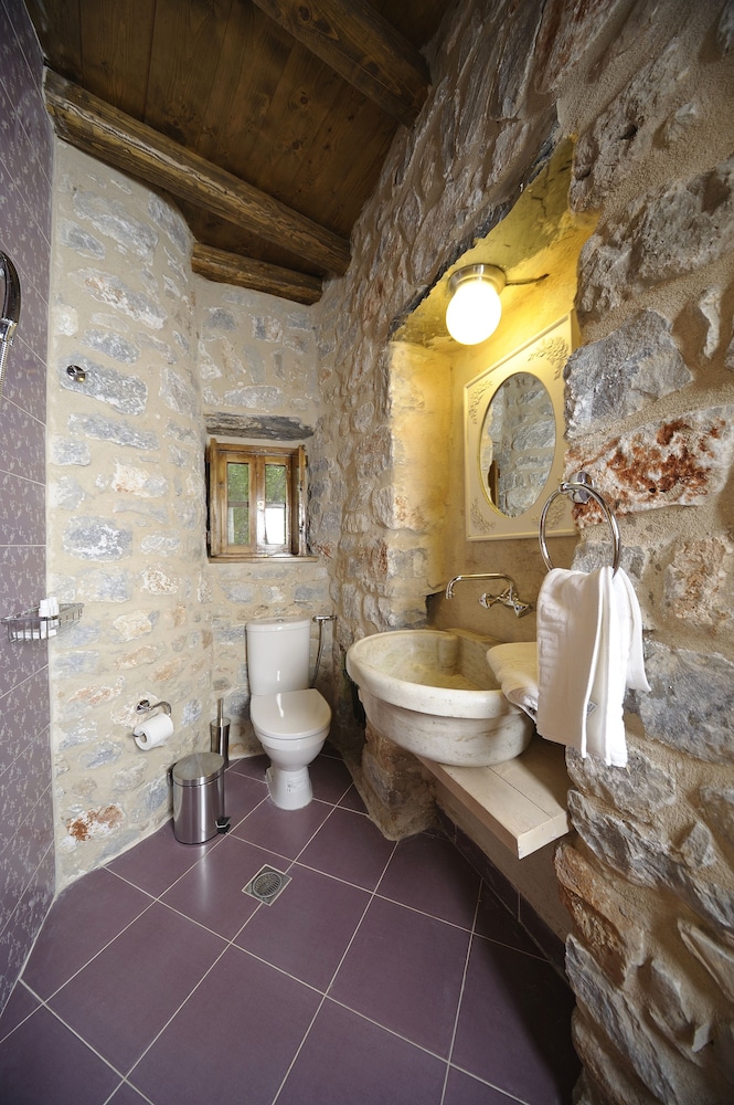 Classic Double Room, 1 Queen Bed, Terrace