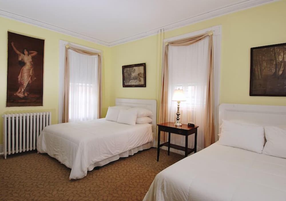 Classic Double or Twin Room, Terrace, City View - Photo 2
