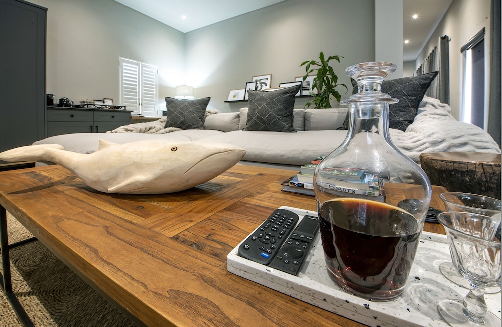 Luxury Suite -The Oyster Box Beach House photo 2
