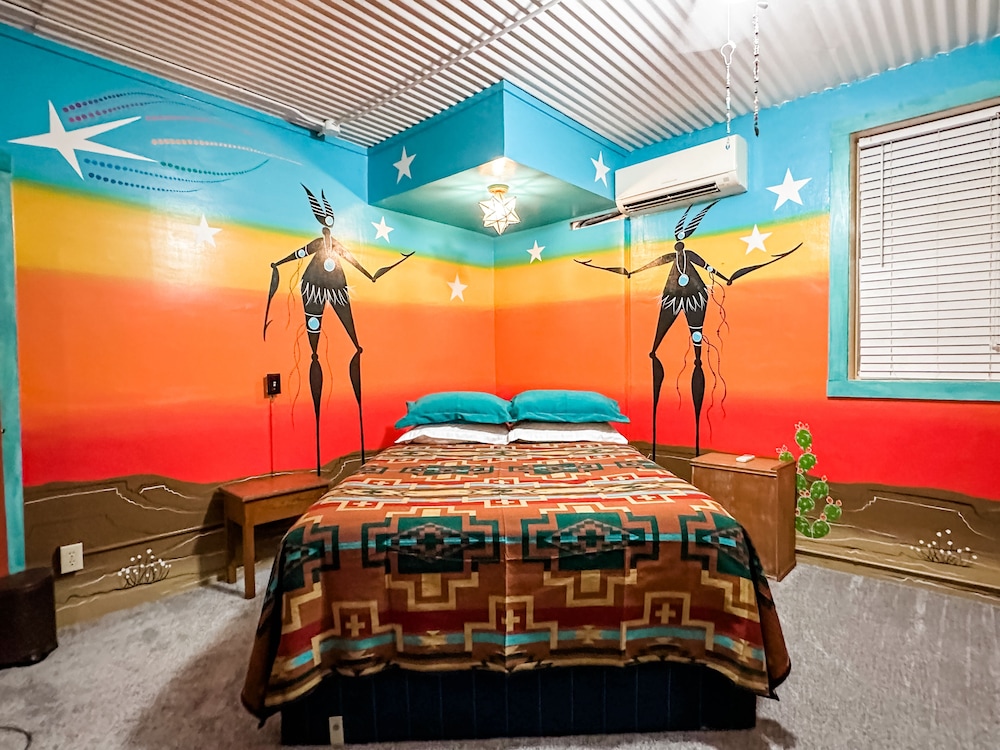 Deluxe Suite, Multiple Beds