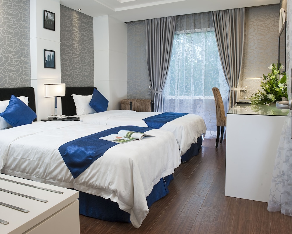 Premium Double or Twin Room, City View